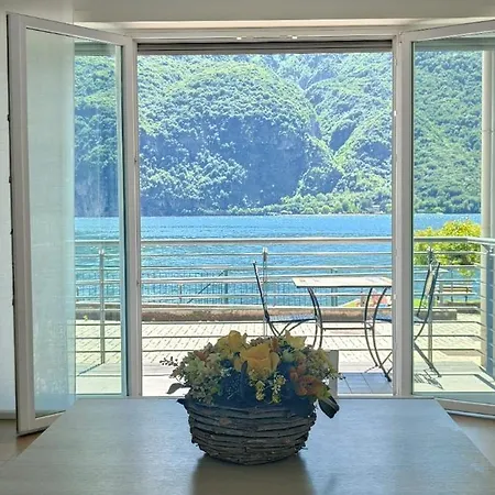 Casa La Rosa - Lake Como Waterfront Appartement Abbadia Lariana